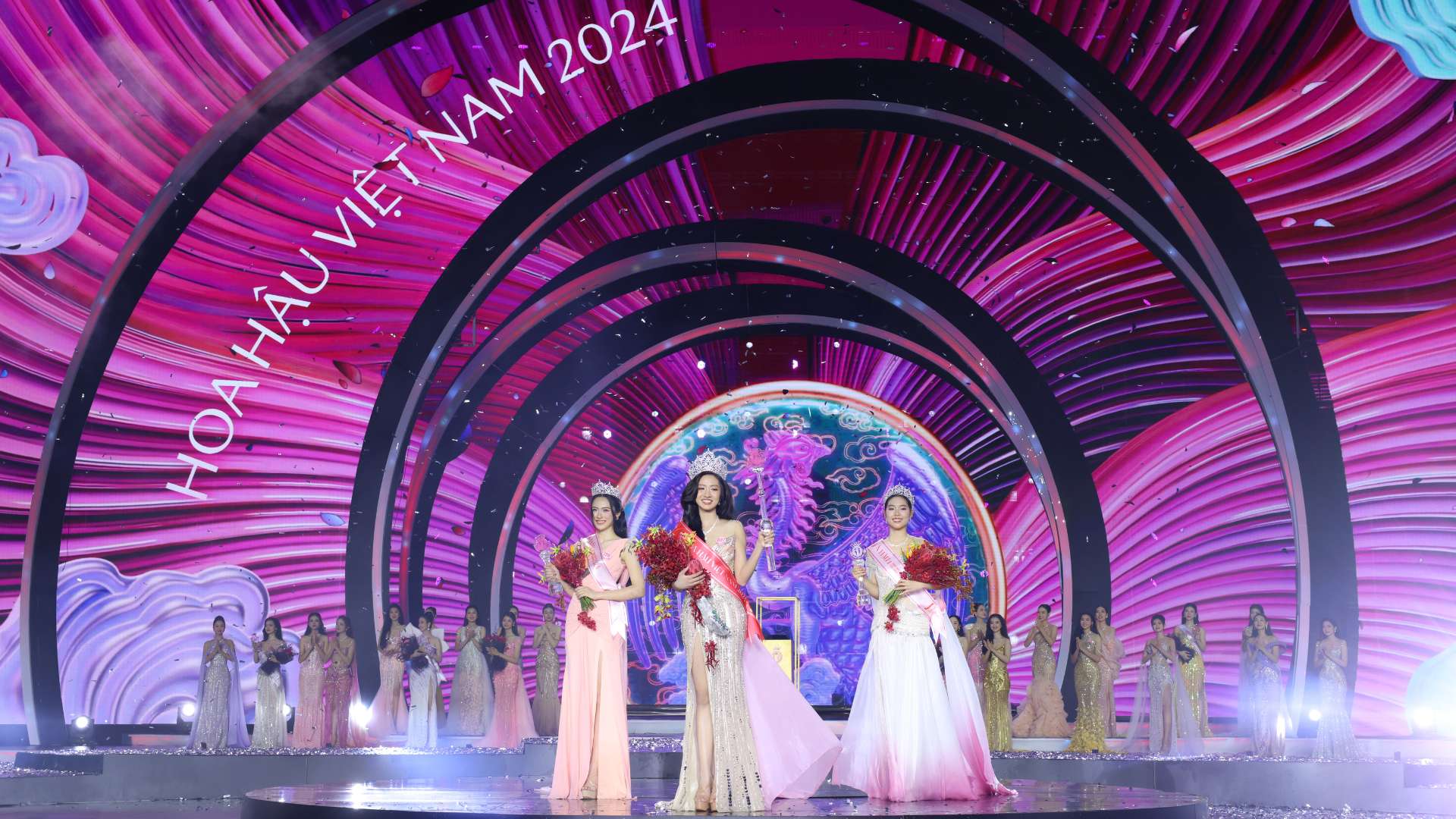 KIM LONG MOTOR ACCOMPANIES THE GRAND FINALE OF MISS VIETNAM 2024