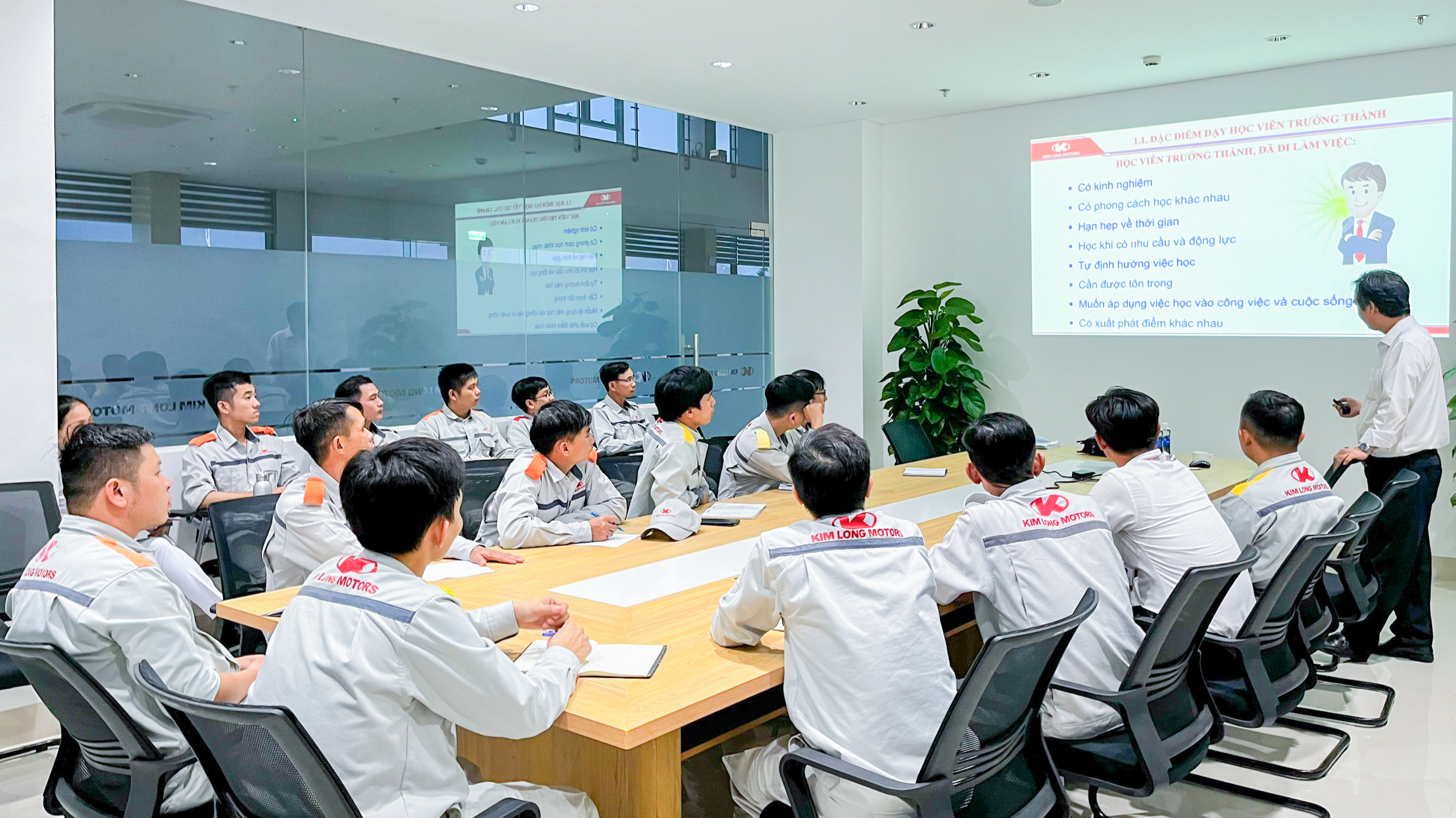 KIM LONG MOTORS ORGANIZES THE "TRAINING TRAINER" PROGRAM