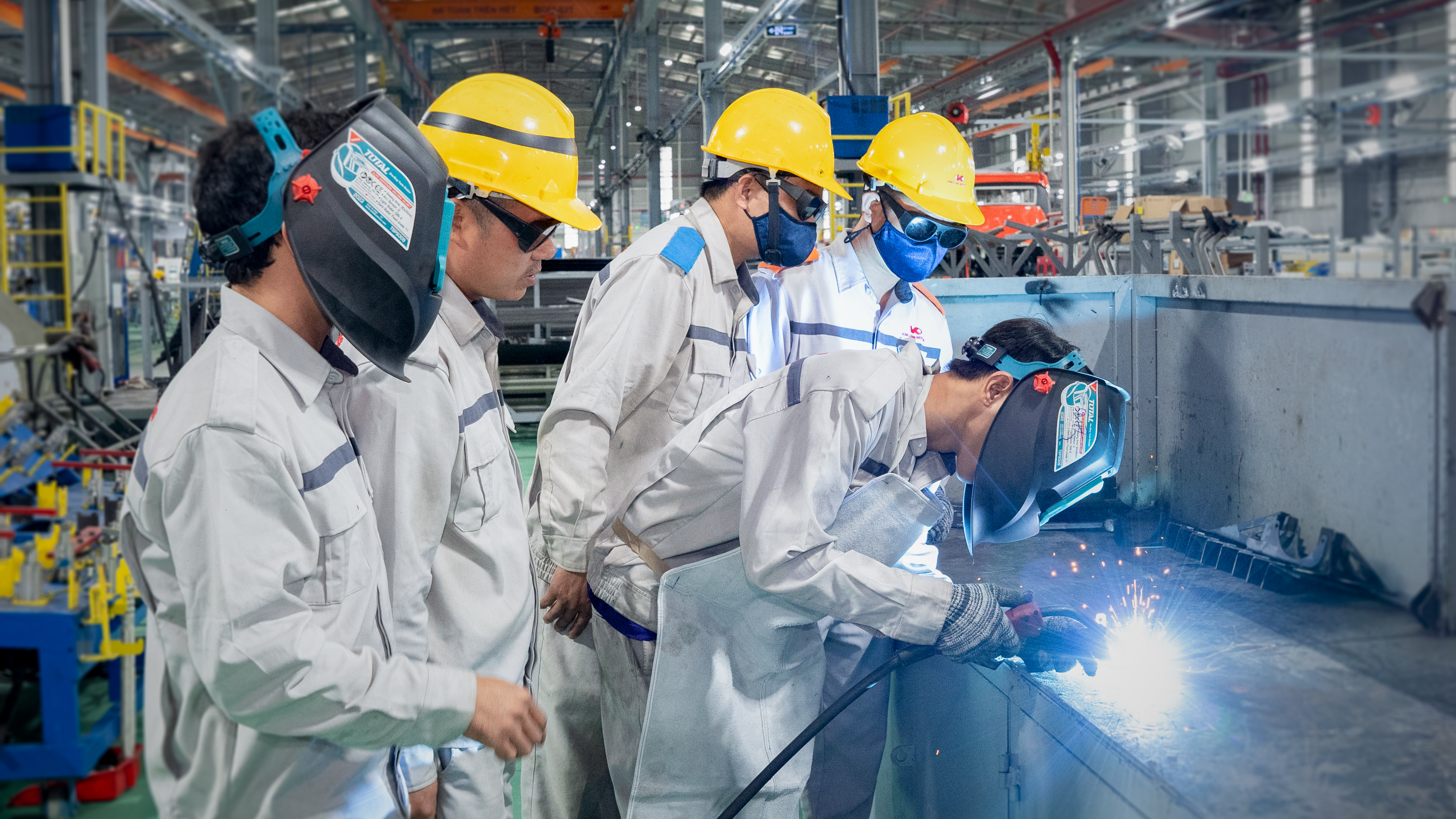 BASIC MIG/MAG WELDING TECHNIQUE TRAINING FOR NEW EMPLOYEES